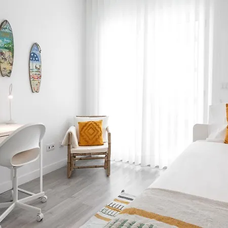 Surf & Beach House * Consolacao